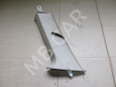 Накладка задней стойки MERCEDES-BENZ R-класс W251 (2005 - 2007) — Разборка Мерседес