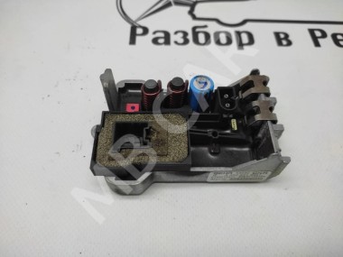 Реле моторчика печки MERCEDES-BENZ CLS-класс C219 (2004 - 2008) — Разборка Мерседес