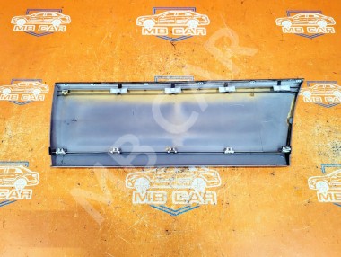 Молдинг двери MERCEDES-BENZ E-класс W124/S124/C124/A124 (1984 - 1997) — Разборка Мерседес