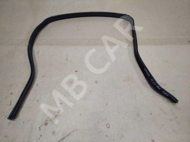 Уплотнитель моторного отсека MERCEDES-BENZ E-класс W124/S124/C124/A124 (1984 - 1997) — Разборка Мерседес