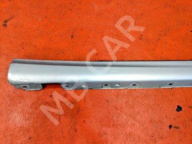 Порог пластиковый правый MERCEDES-BENZ C-класс W203/S203/CL203 (2000 - 2004) — Разборка Мерседес