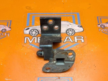 Петля двери MERCEDES-BENZ V-класс W638/W639 (1996 - 2003) V 220 2.1 D AT (122 л.с.) &mdash; Разборка Мерседес