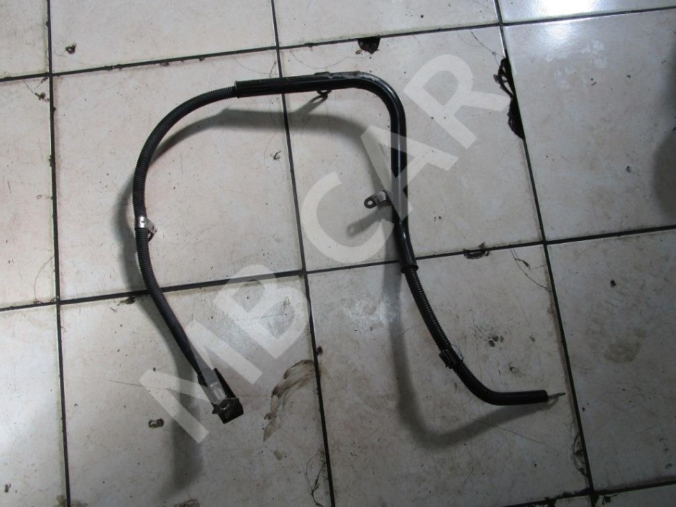 Провод генератора MERCEDES-BENZ C-класс W203/S203/CL203 (2000 - 2004) фото 1 — Разборка Мерседес