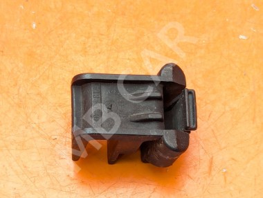 Клипса радиатора MERCEDES-BENZ CLK-класс C208/A208 (1997 - 2000) &mdash; Разборка Мерседес