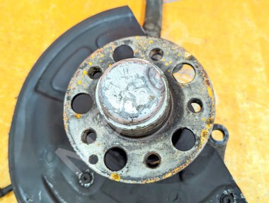 Кулак поворотный передний левый MERCEDES-BENZ E-класс AMG W211/S211 (2002 - 2006) — Разборка Мерседес