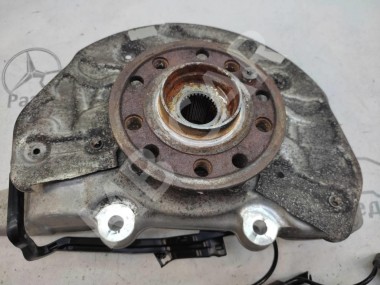 Кулак поворотный передний правый MERCEDES-BENZ GLC-класс AMG X253 (2016 - 2019) — Разборка Мерседес