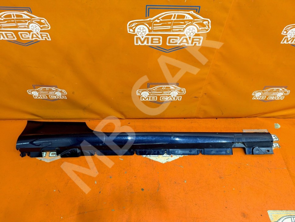 Порог пластиковый правый MERCEDES-BENZ E-класс W213/S213/C238/A238 (2016 - 2021) фото 1 — Разборка Мерседес