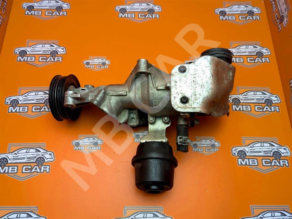 Помпа MERCEDES-BENZ A-класс W176 (2012 - 2015) фото 1 — Разборка Мерседес