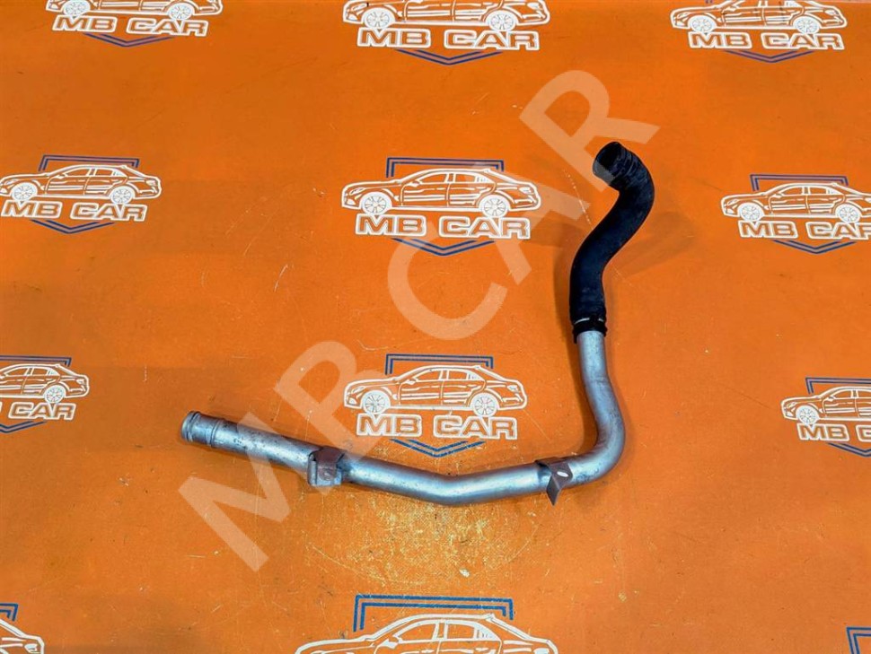 Трубка ОЖ MERCEDES-BENZ A-класс W176 (2012 - 2015) фото 1 — Разборка Мерседес