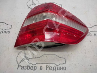 Фонарь задний правый MERCEDES-BENZ M-класс W164 (2005 - 2008) — Разборка Мерседес