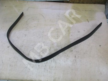 Уплотнитель моторного отсека MERCEDES-BENZ GLC-класс X253 (2015 - 2019) — Разборка Мерседес