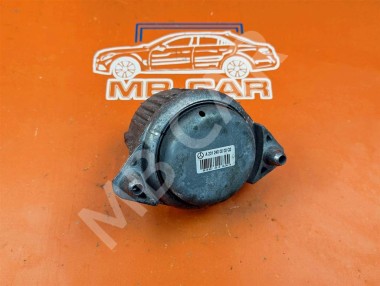 Опора двигателя MERCEDES-BENZ SL-класс R231 рестайлинг (2016 - 2020) — Разборка Мерседес