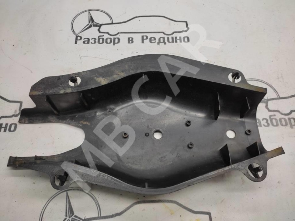 Кожух заднего рычага (лодки) MERCEDES-BENZ C-класс W204/S204 (2006 - 2011) фото 1 — Разборка Мерседес