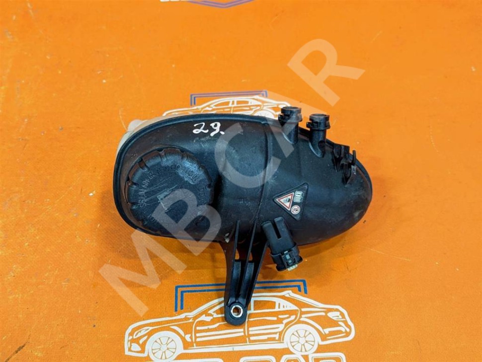 Бачок расширительный MERCEDES-BENZ S-класс W222/C217/A217 (2013 - 2017) фото 1 — Разборка Мерседес