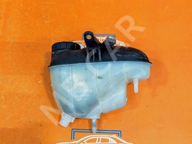 Бачок расширительный MERCEDES-BENZ S-класс W222/C217/A217 (2013 - 2017) — Разборка Мерседес