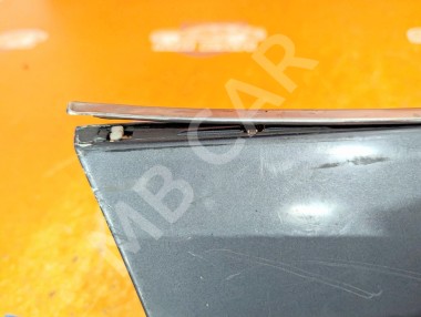 Молдинг двери MERCEDES-BENZ E-класс W124/S124/C124/A124 (1984 - 1997) — Разборка Мерседес