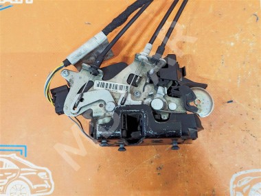 Замок двери сдвижной MERCEDES-BENZ Vito W639 (2003 - 2010) — Разборка Мерседес