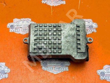 Реле моторчика печки MERCEDES-BENZ S-класс W220 (1998 - 2005) — Разборка Мерседес