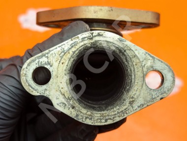 Трубка рециркуляции ОГ MERCEDES-BENZ R-класс W251 рестайлинг (2007 - 2010) &mdash; Разборка Мерседес