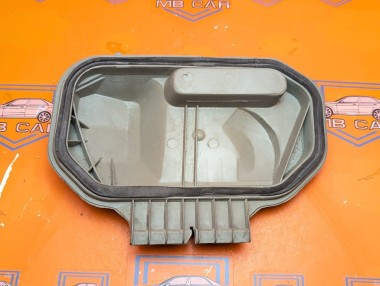 Крышка фары MERCEDES-BENZ E-класс W124/S124/C124/A124 (1984 - 1997) &mdash; Разборка Мерседес
