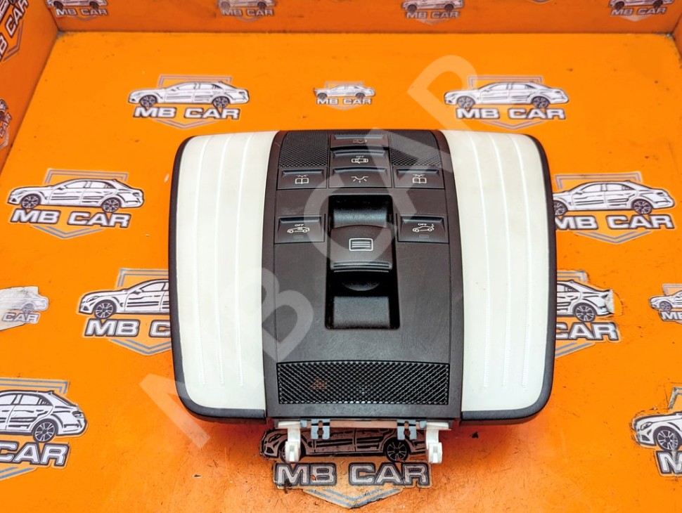 Плафон салона MERCEDES-BENZ E-класс W212/S212/C207/A207 рестайлинг (2013 - 2016) фото 1 &mdash; Разборка Мерседес