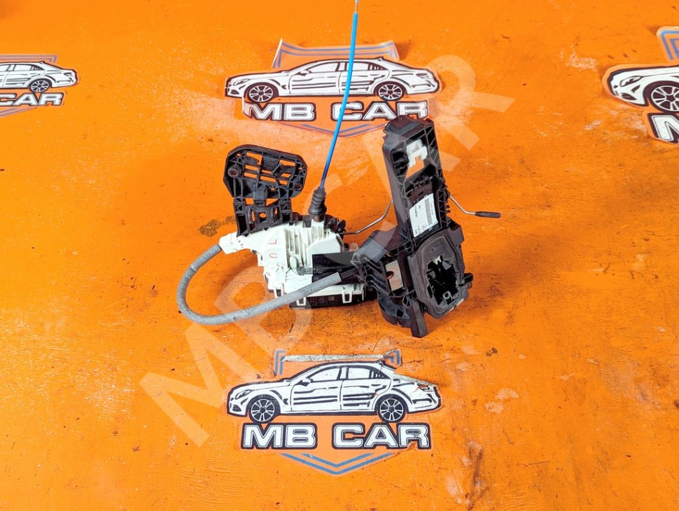 Замок двери передней левой MERCEDES-BENZ GLA-класс X156 (2013 - 2017) фото 1 &mdash; Разборка Мерседес