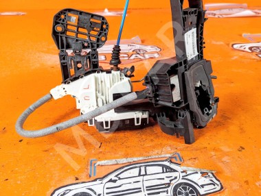 Замок двери передней левой MERCEDES-BENZ GLA-класс X156 (2013 - 2017) &mdash; Разборка Мерседес