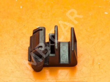 Клипса радиатора MERCEDES-BENZ CLK-класс C208/A208 (1997 - 2000) &mdash; Разборка Мерседес