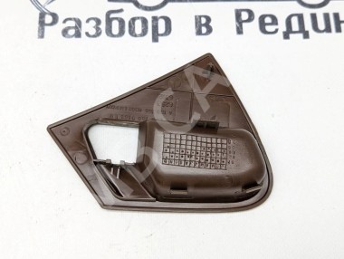 Накладка ручки двери MERCEDES-BENZ M-класс W163 (1997 - 2001) — Разборка Мерседес