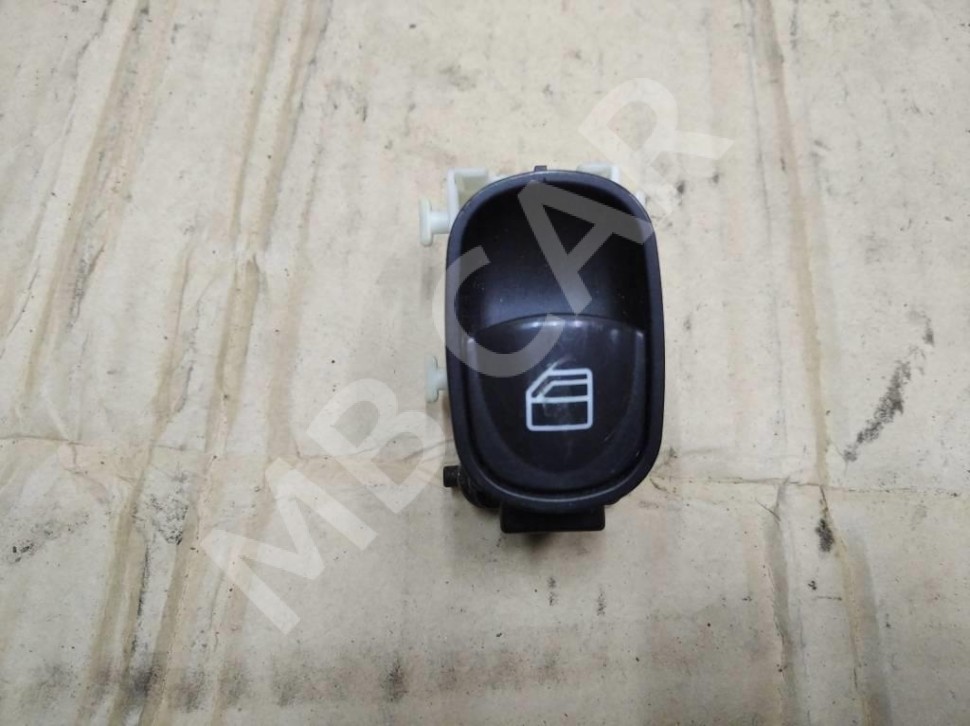 Кнопка стеклоподъемников MERCEDES-BENZ C-класс W203/S203/CL203 (2000 - 2004) фото 1 — Разборка Мерседес