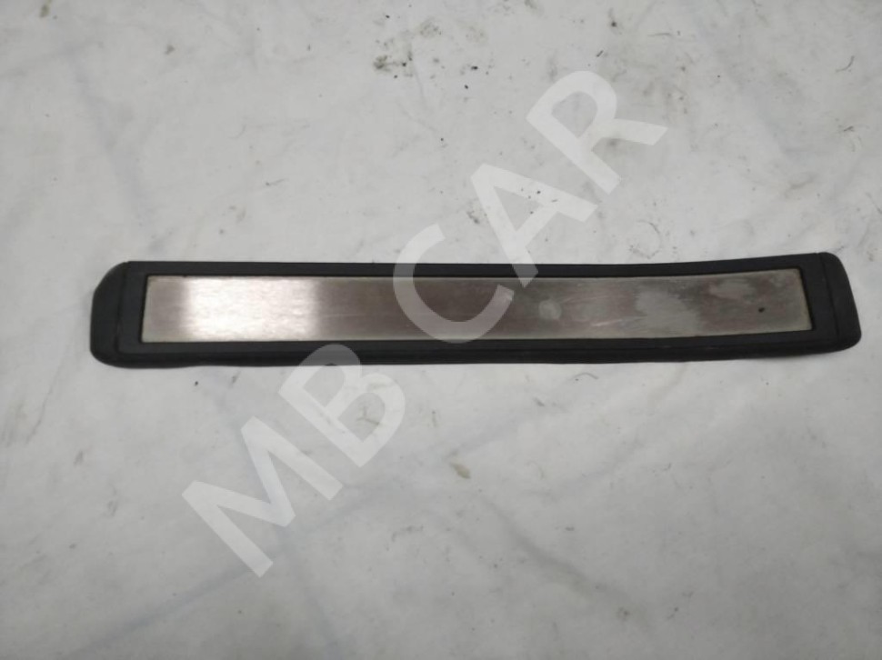 Накладка порога внутренняя MERCEDES-BENZ E-класс W211/S211 (2002 - 2006) фото 1 — Разборка Мерседес