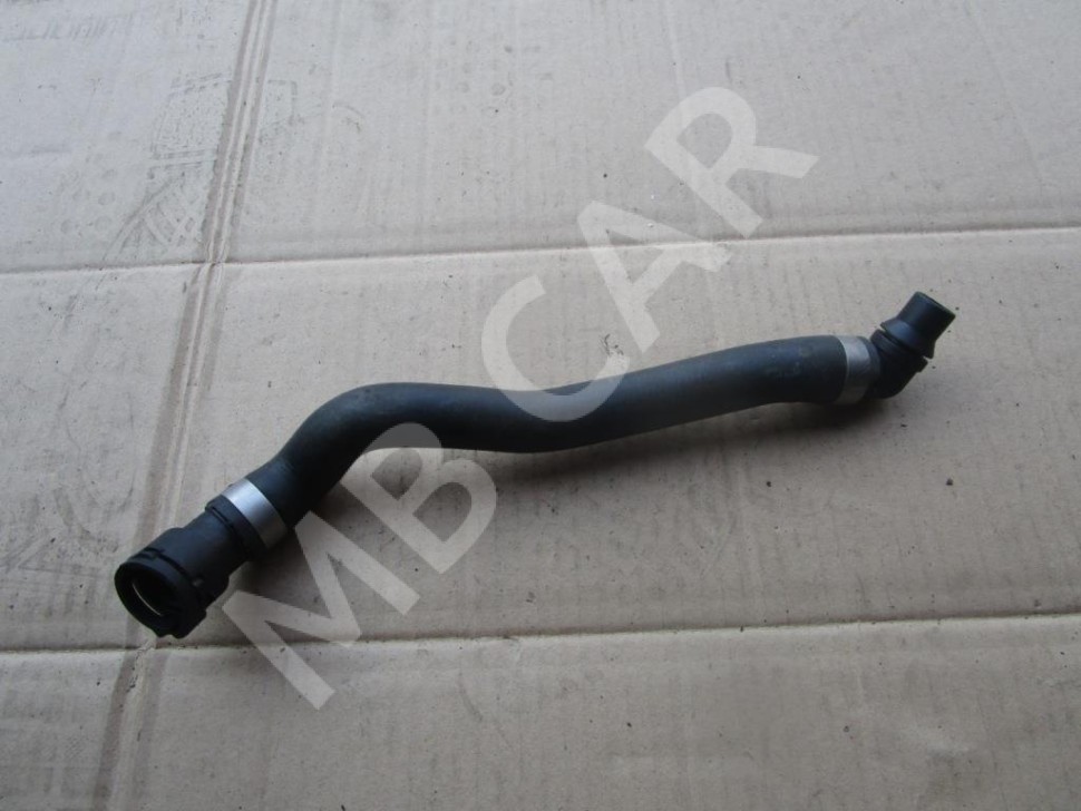 Патрубок ОЖ MERCEDES-BENZ E-класс W211/S211 (2002 - 2006) фото 1 — Разборка Мерседес