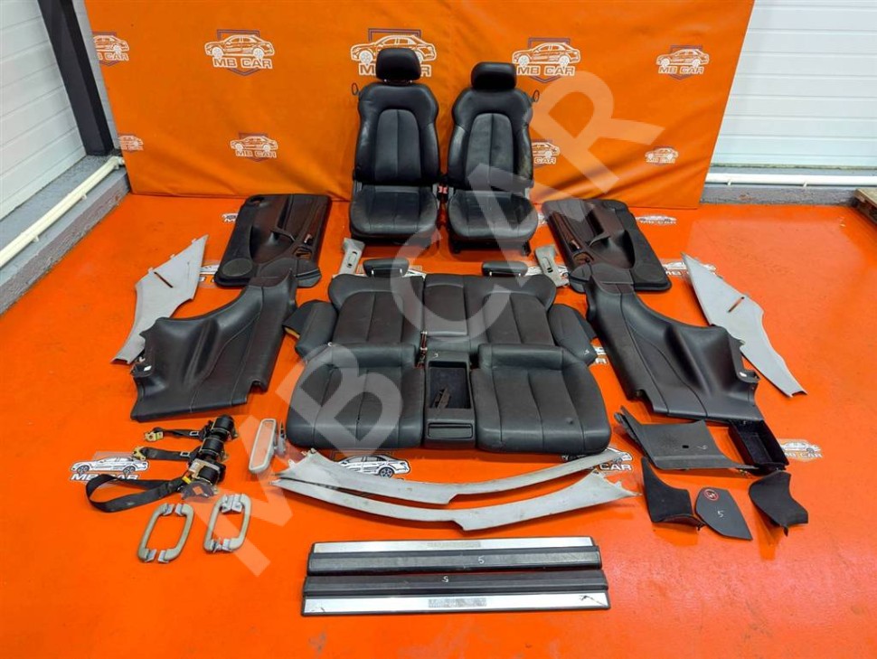 Салон MERCEDES-BENZ CLK-класс C208/A208 рестайлинг (1999 - 2003) фото 1 — Разборка Мерседес