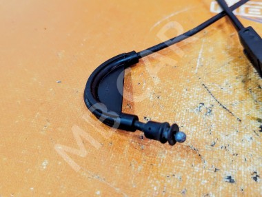 Трос капота MERCEDES-BENZ GLE-класс W166 (2015 - 2018) — Разборка Мерседес