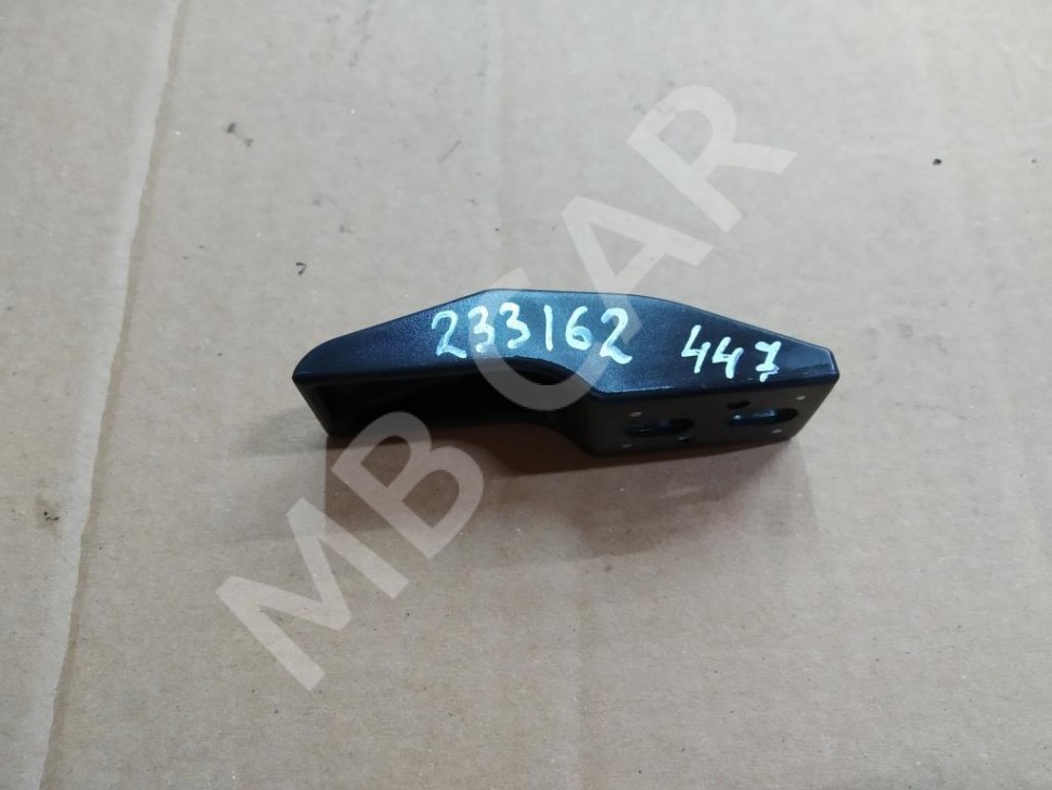 Крепежная пластина MERCEDES-BENZ V-класс W447 (2014 - 2025) фото 1 — Разборка Мерседес