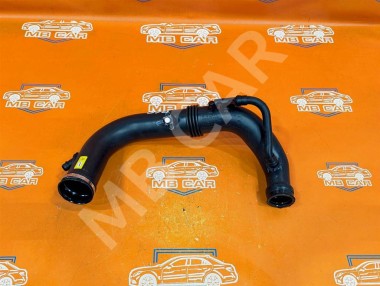 Патрубок воздушный MERCEDES-BENZ C-класс W204/S204 (2006 - 2011) — Разборка Мерседес