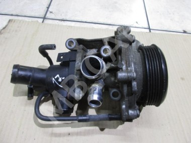 Помпа MERCEDES-BENZ B-класс W246 (2011 - 2014) — Разборка Мерседес