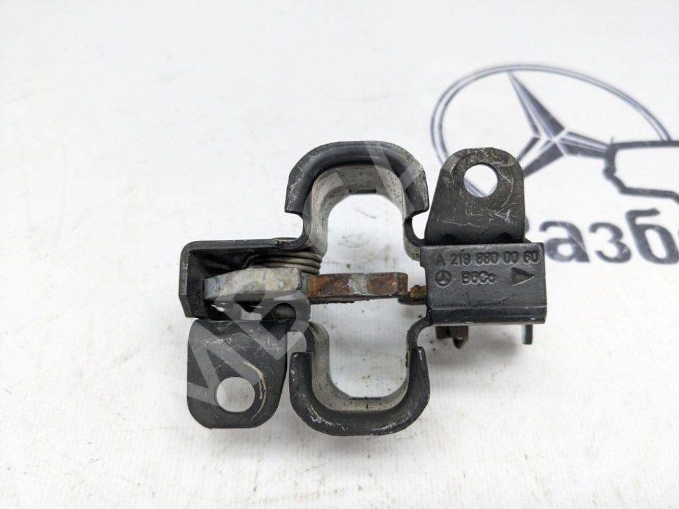 Замок капота MERCEDES-BENZ E-класс W211/S211 (2002 - 2006) фото 1 — Разборка Мерседес