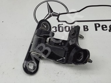 Петля двери MERCEDES-BENZ CLS-класс C218/X218 (2010 - 2014) — Разборка Мерседес