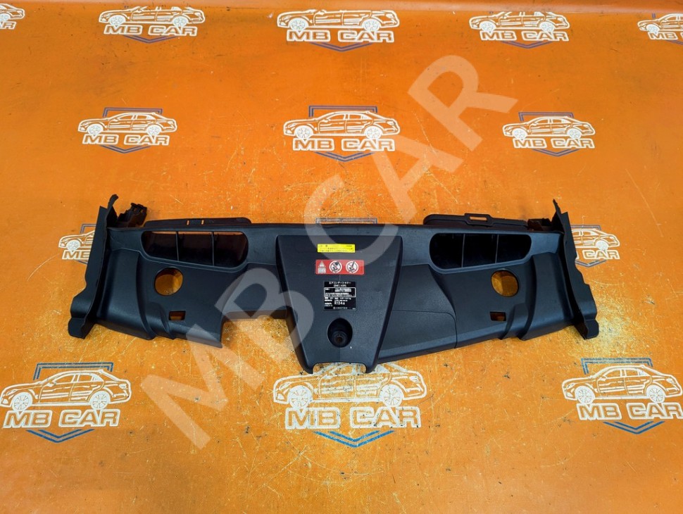 Воздухозаборник MERCEDES-BENZ E-класс W212/S212/C207/A207 рестайлинг (2013 - 2016) фото 1 — Разборка Мерседес