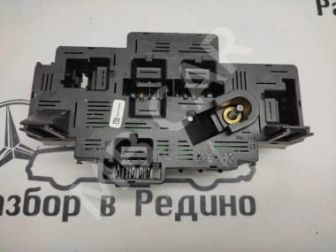 Блок предохранителей MERCEDES-BENZ C-класс W205/S205/C205/A205 рестайлинг (2018 - 2023) — Разборка Мерседес