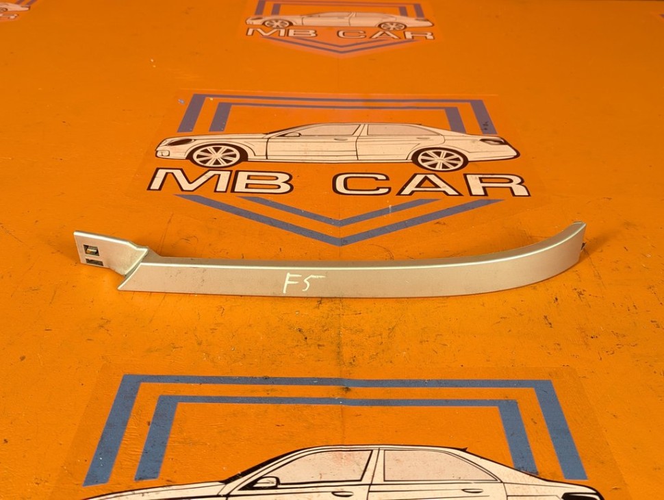 Ресница фары MERCEDES-BENZ M-класс W163 рестайлинг (2001 - 2005) фото 1 &mdash; Разборка Мерседес