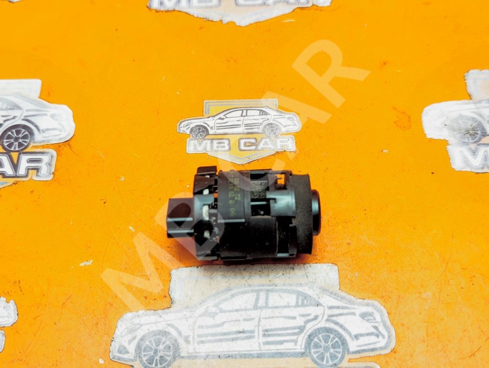 Датчик температуры MERCEDES-BENZ E-класс AMG W211/S211 (2002 - 2006) фото 1 &mdash; Разборка Мерседес