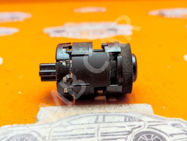 Датчик температуры MERCEDES-BENZ E-класс AMG W211/S211 (2002 - 2006) &mdash; Разборка Мерседес