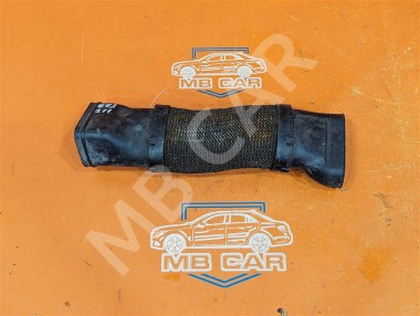 Патрубок воздушный MERCEDES-BENZ E-класс W211/S211 (2002 - 2006) — Разборка Мерседес