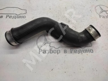 Патрубок интеркулера MERCEDES-BENZ C-класс W203/S203/CL203 (2000 - 2004) — Разборка Мерседес