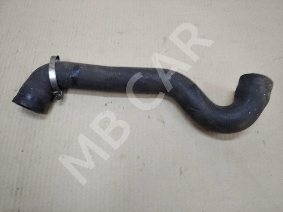 Патрубок радиатора MERCEDES-BENZ E-класс W210/S210 рестайлинг (1999 - 2003) фото 1 — Разборка Мерседес