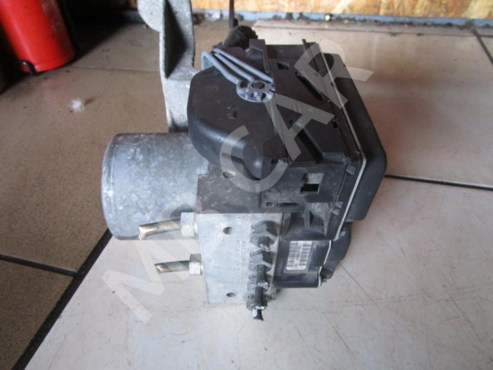 Блок ABS MERCEDES-BENZ A-класс W169 рестайлинг (2008 - 2012) фото 1 — Разборка Мерседес