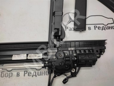 Шторка задней двери MERCEDES-BENZ S-класс W222/C217/A217 (2013 - 2017) — Разборка Мерседес