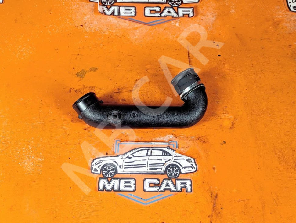 Патрубок впускного коллектора MERCEDES-BENZ Vito W638 (1996 - 2003) фото 1 &mdash; Разборка Мерседес